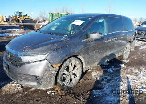 2021 Honda Odyssey Touring z USA, uszkodzony, nr VIN 5FNRL6H8XMB016662